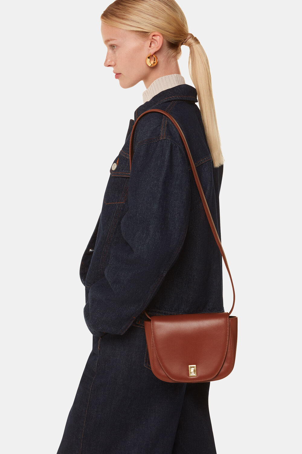 Carlota Turnlock Satchel