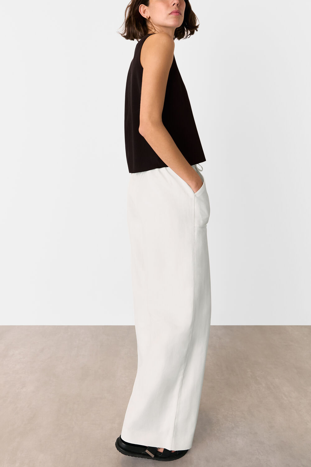 Leona Linen Blend Trouser