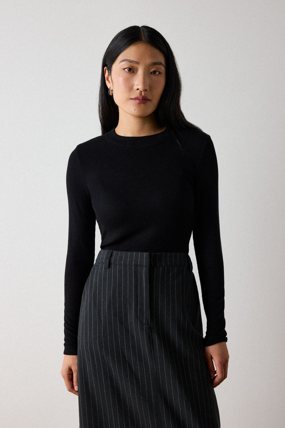 Black Essential Ribbed Crew