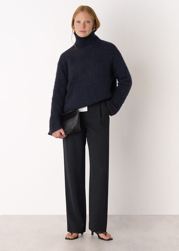 Black Harriet Tapered Crepe Pants 
