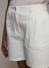Zoey Pocket Detail Short