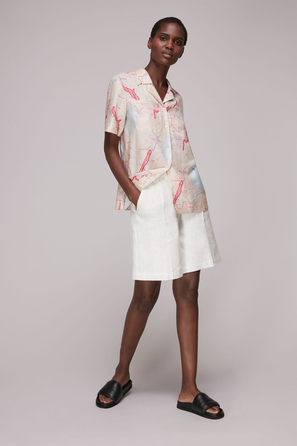 Tailored Linen Bermuda Shorts
