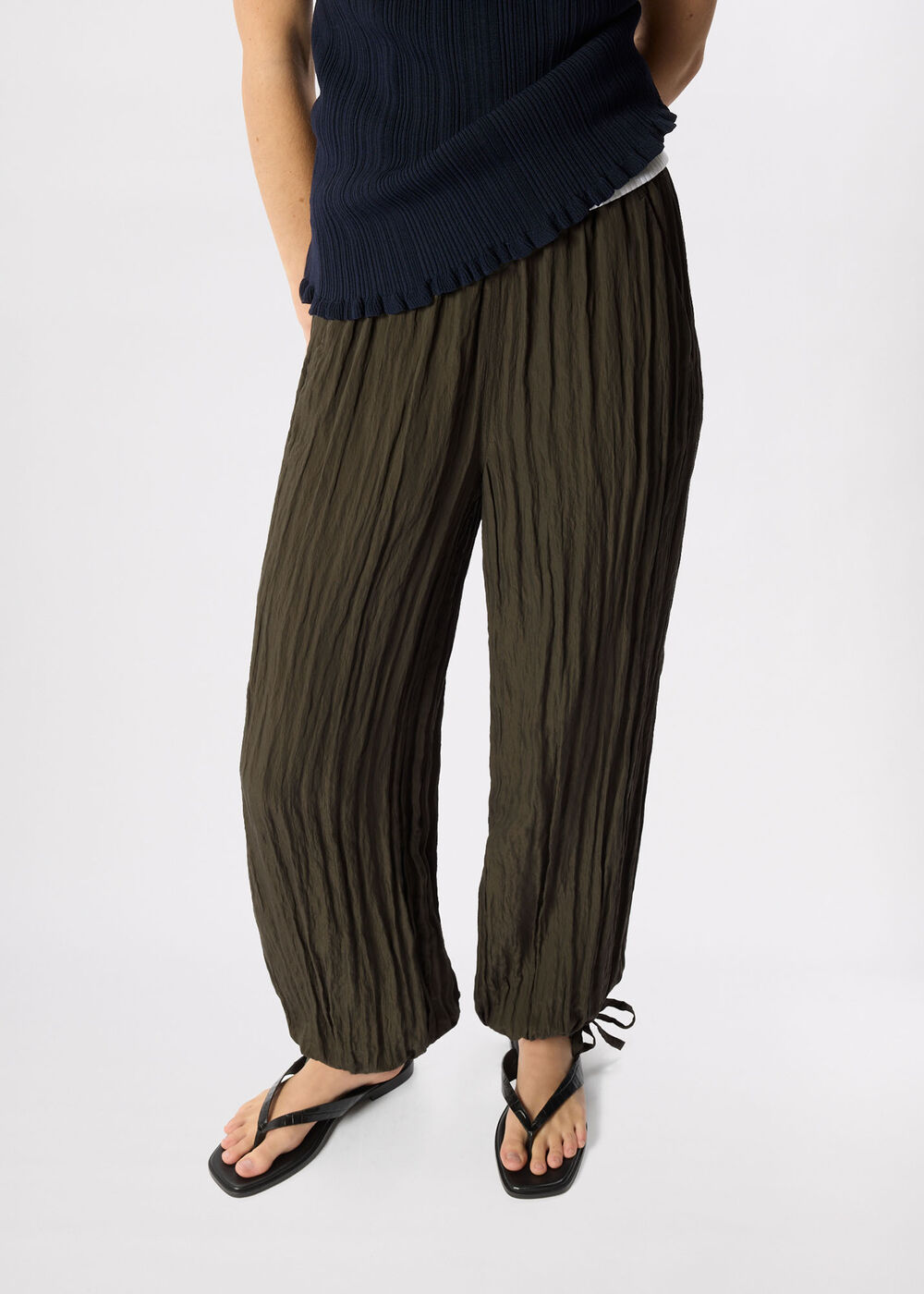 Balloon Tie Hem Trousers