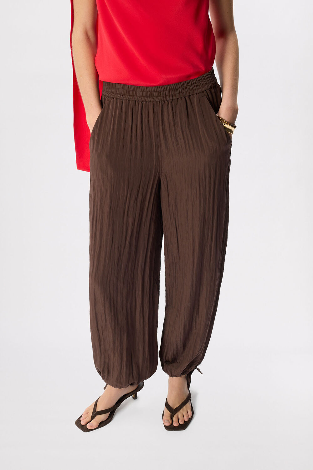 Brown Balloon Tie Hem Trousers