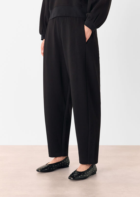Black Barrel Leg Jersey Jogger