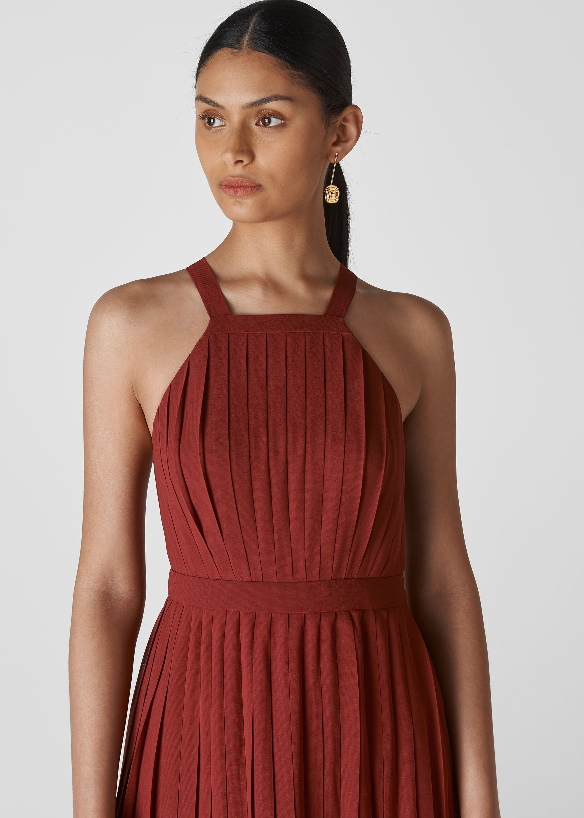 Tfnc pleated bridesmaids maxi dress in burgundy clearance