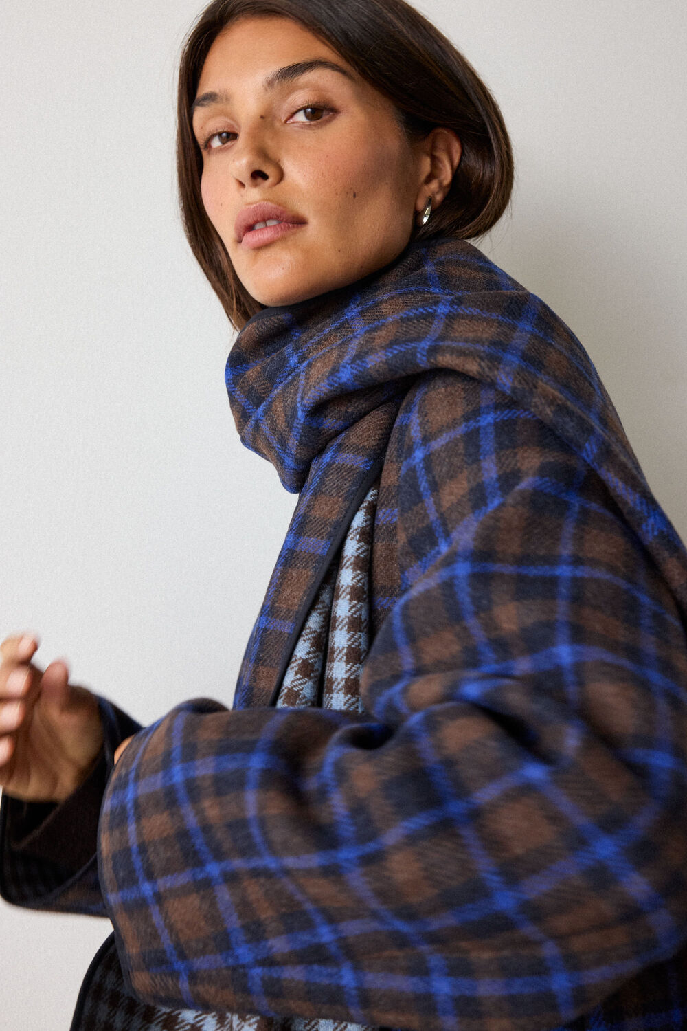 Check Scarf Coat