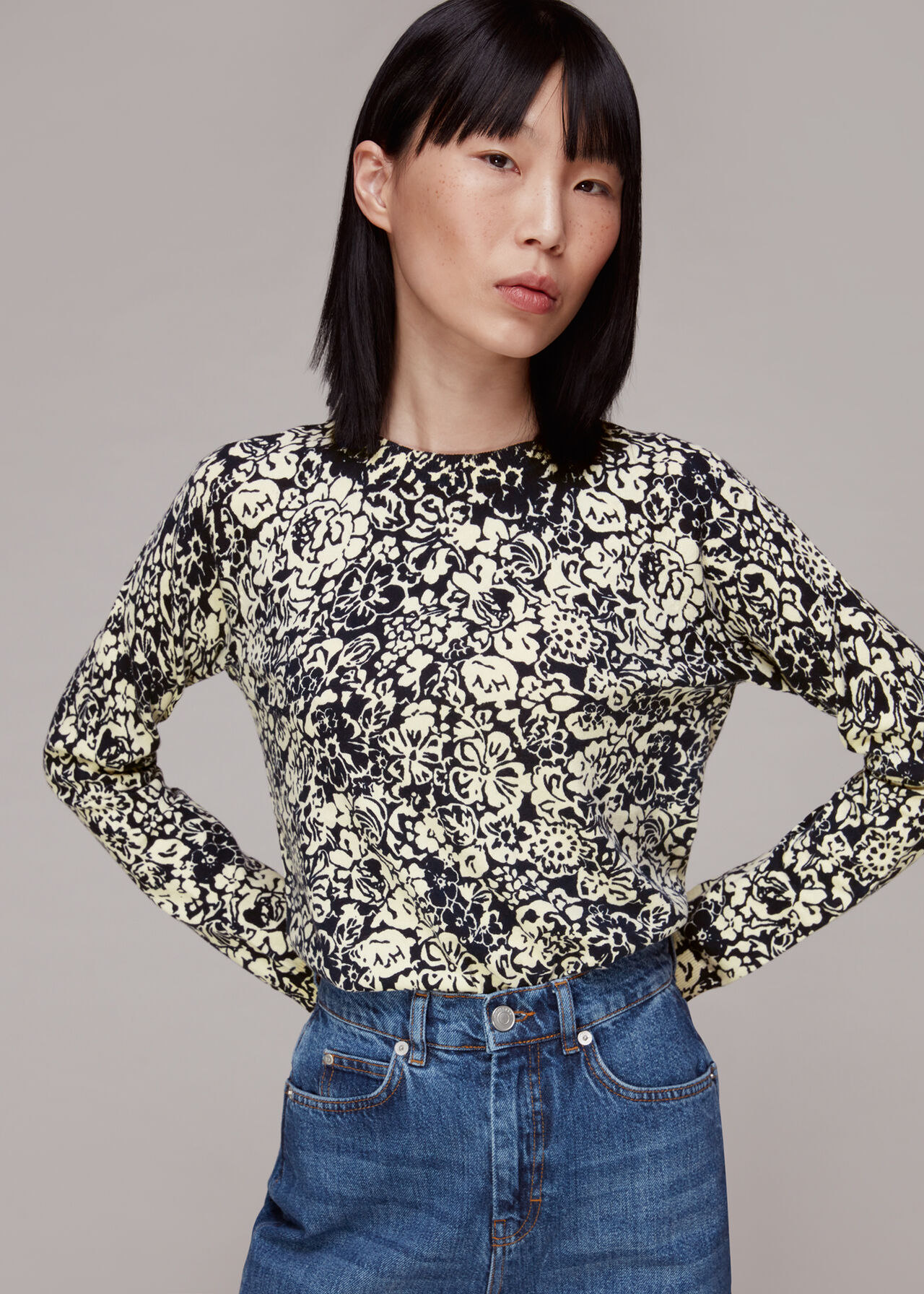 Graphic Floral Crew Neck Knit