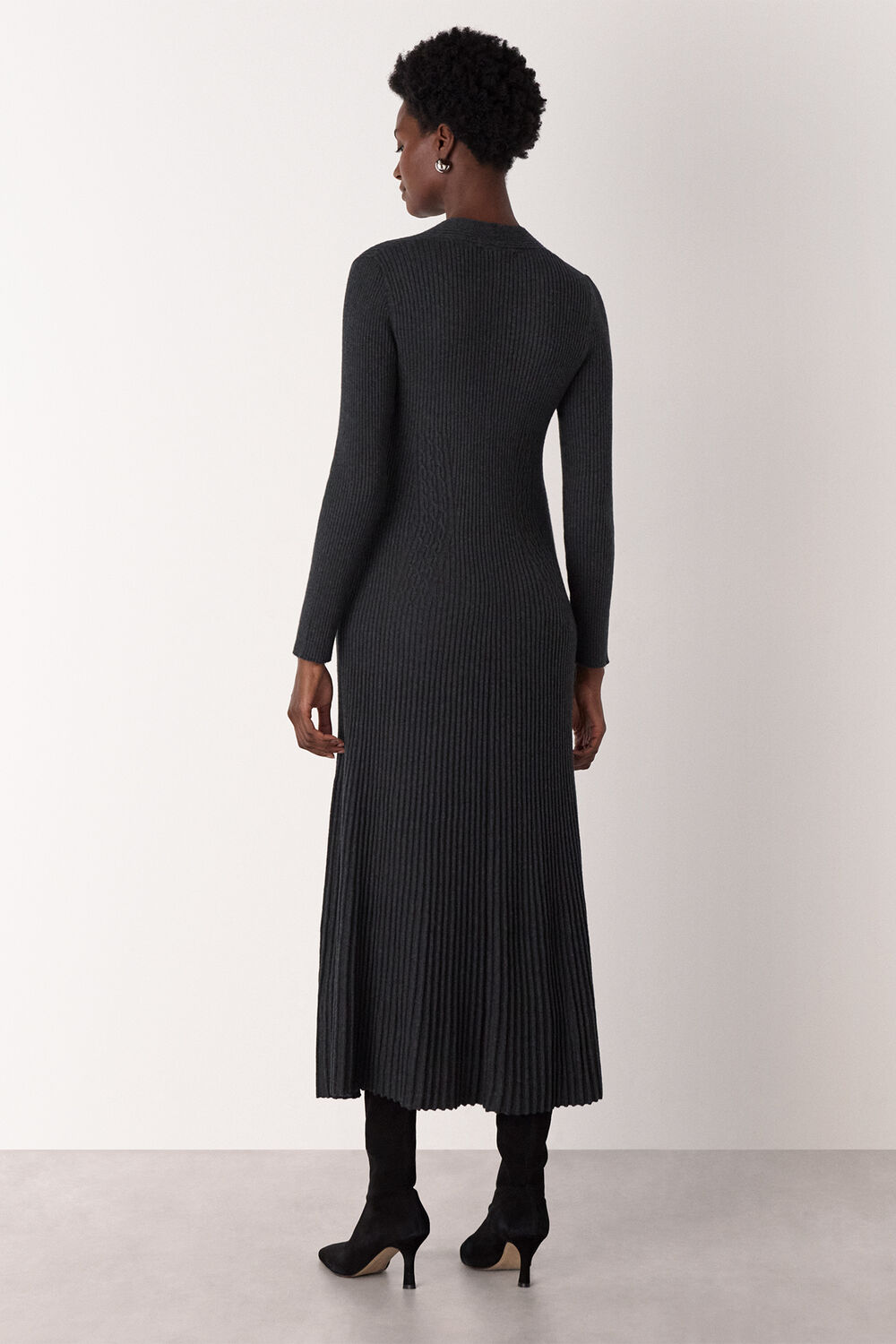 V Neck Cable Ribbed Knit Dress
