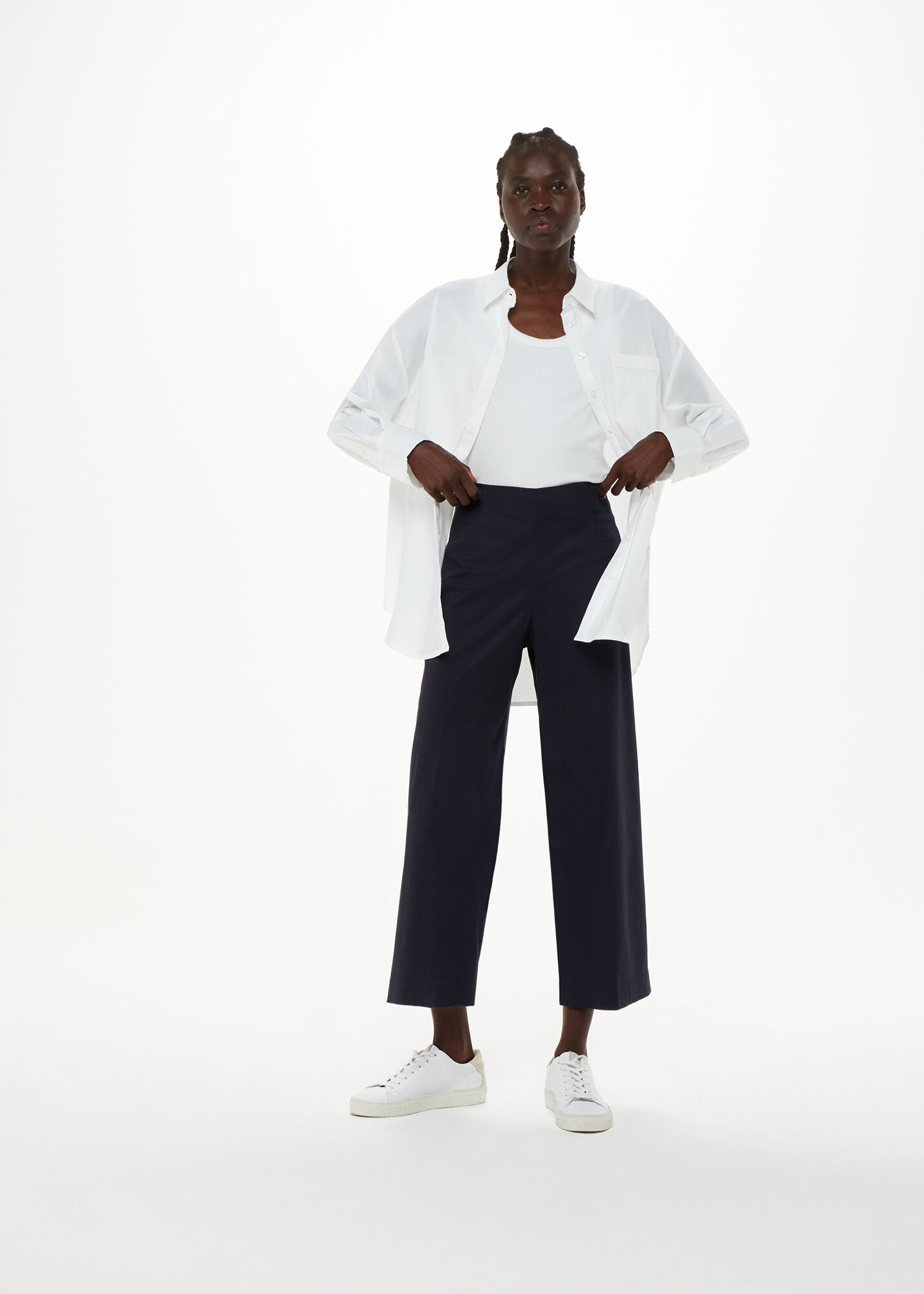 Terry Cropped Trousers  French Navy  Filippa K