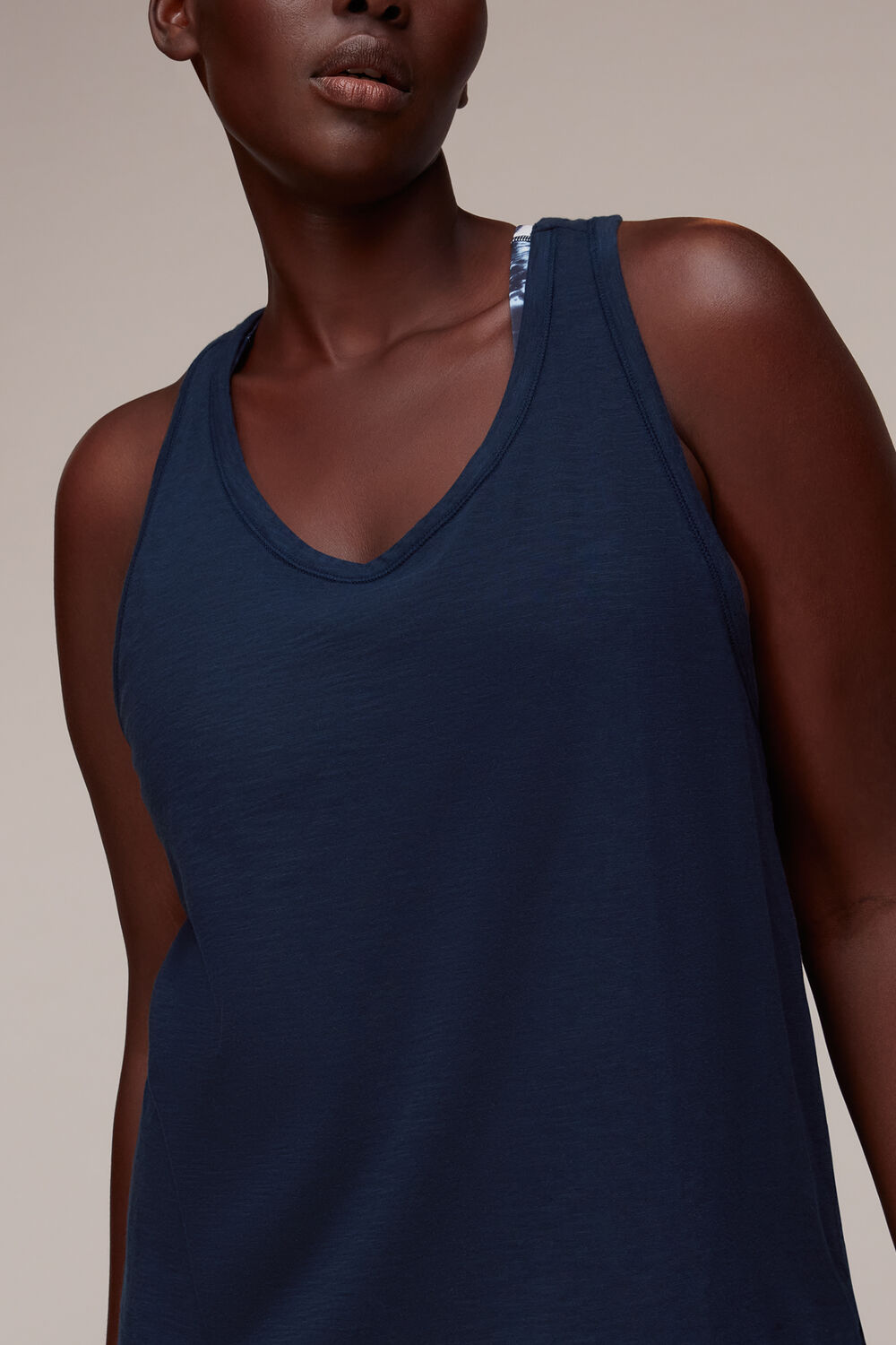 Curved Hem Active Vest