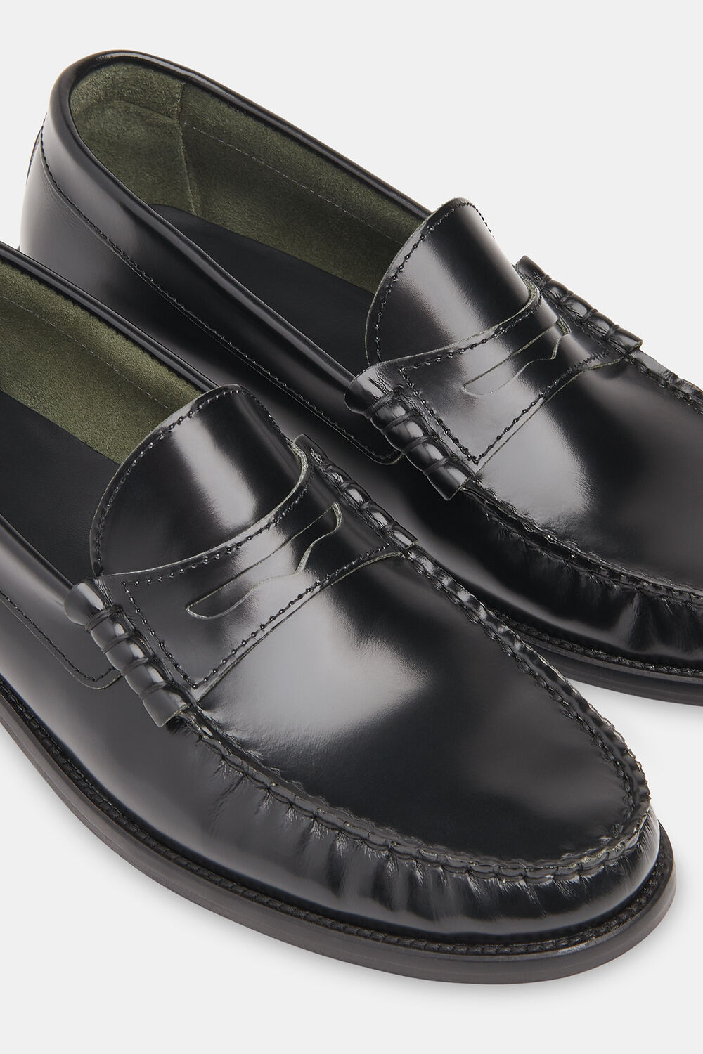 Black Manny Slim Loafer