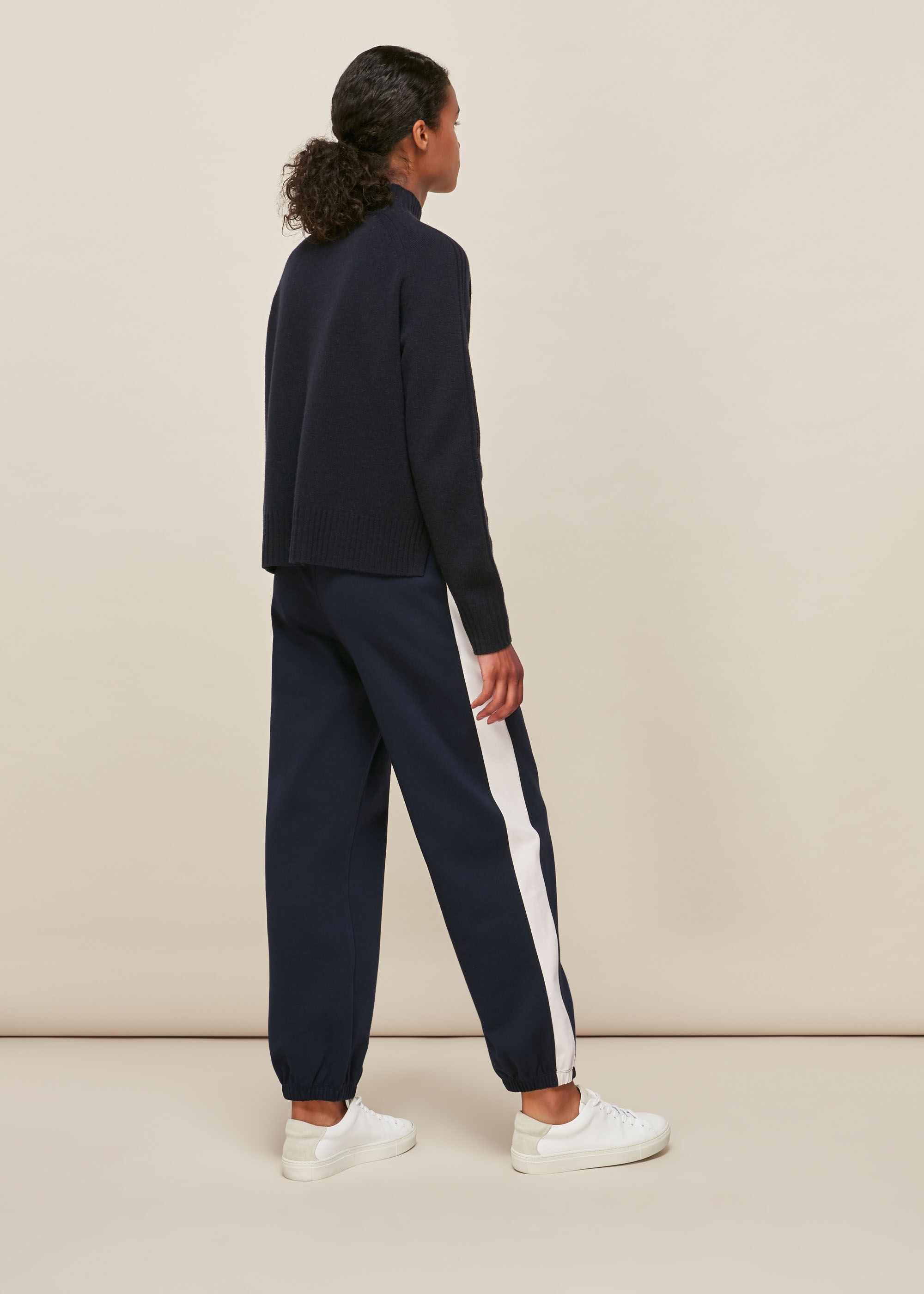 Side shop stripe jogger