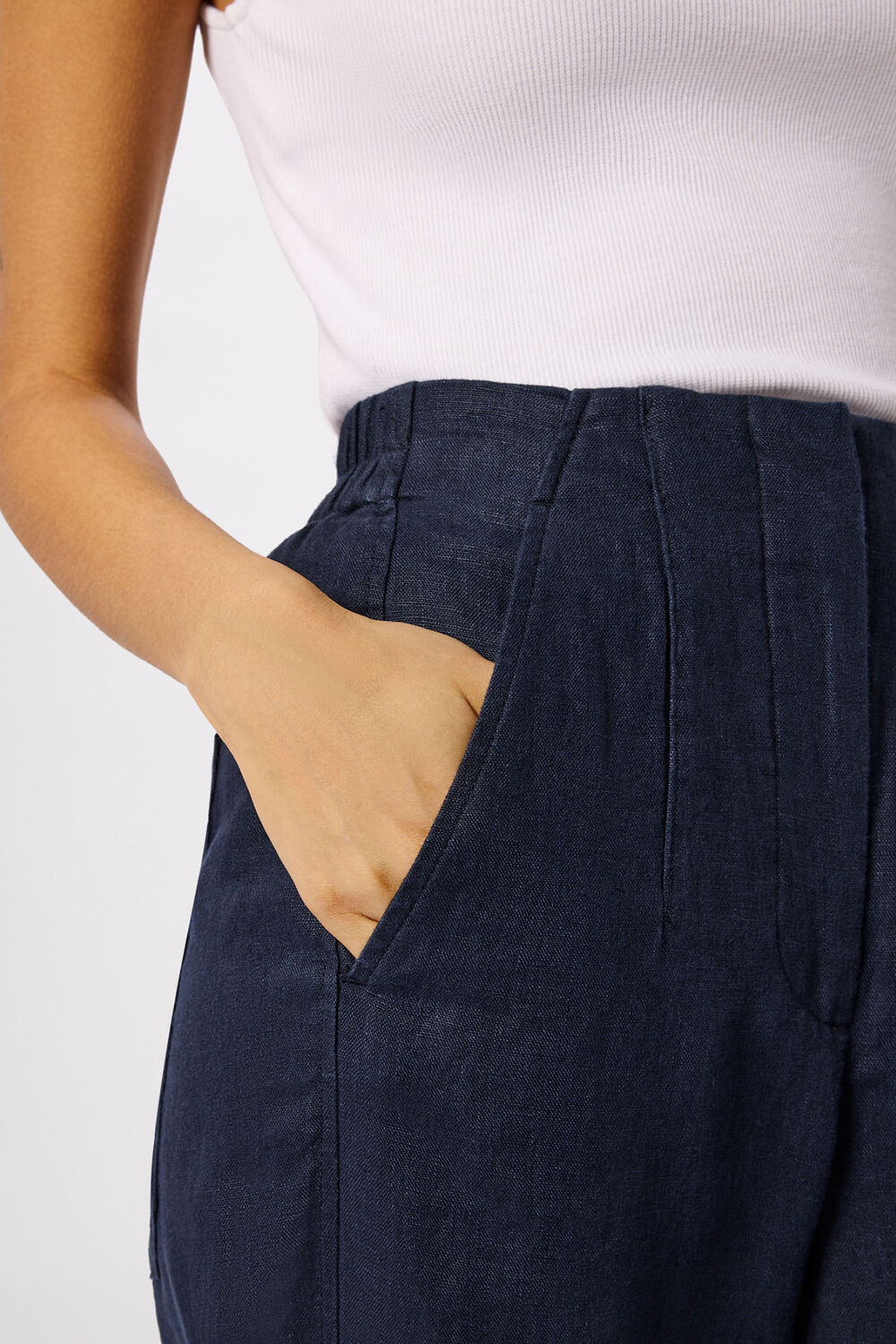Petite Linen Barrel Leg Trouser