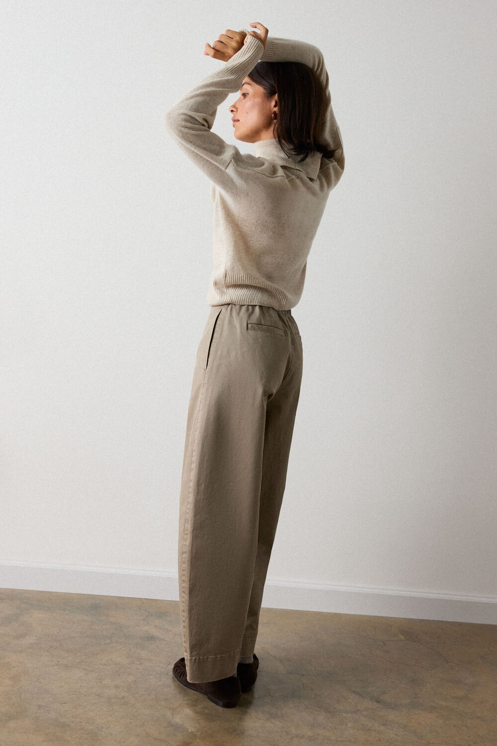 Clean Cotton Barrel Trouser