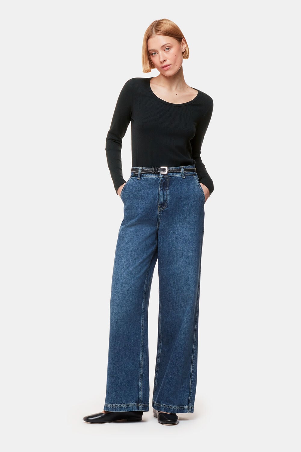 Ribbed Scoop Neck Top