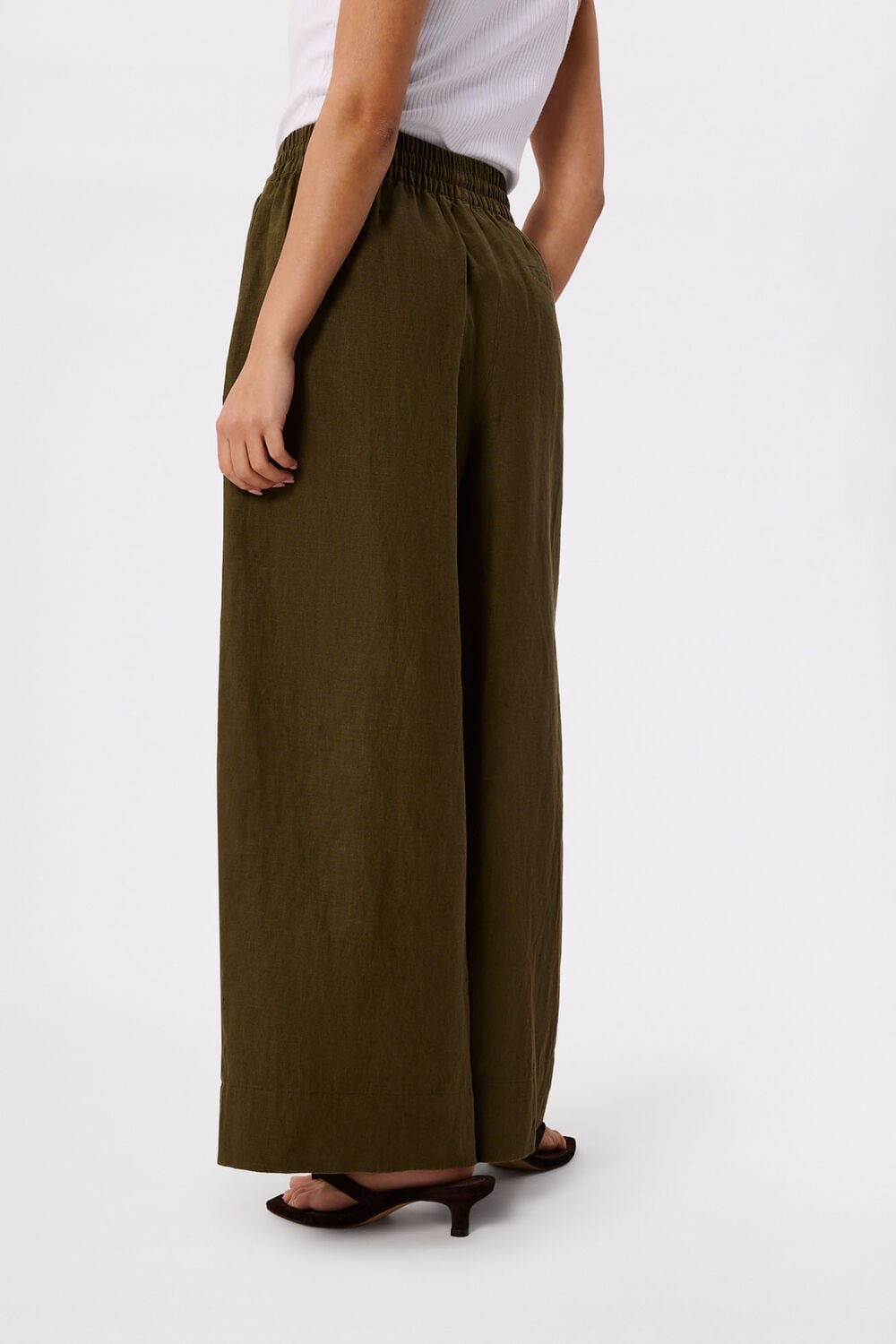 Petite Elasticated Linen Crop Trouser