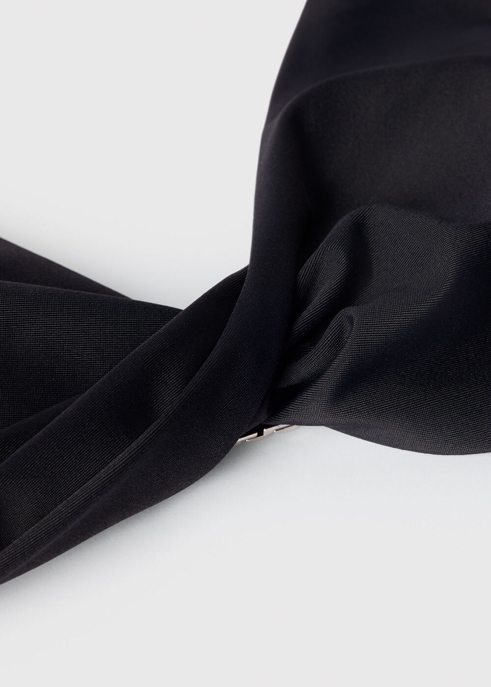 Twist Front Bikini Top