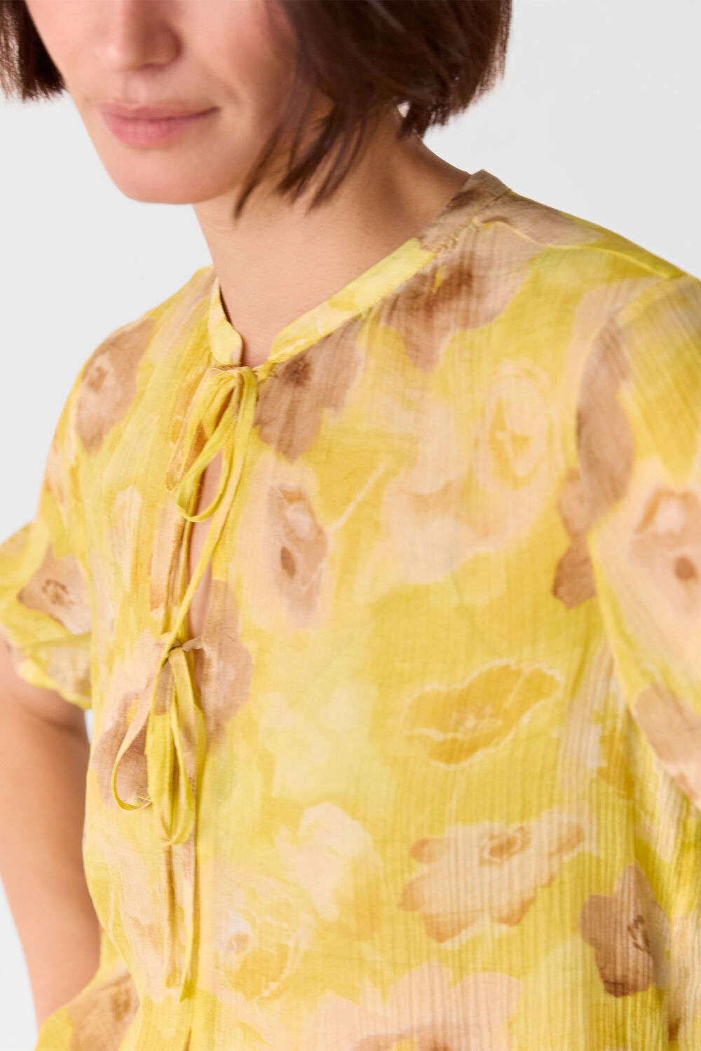 Sunshine Floral Texture Blouse