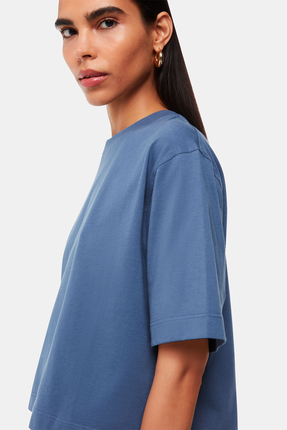 Cropped Relaxed Tee