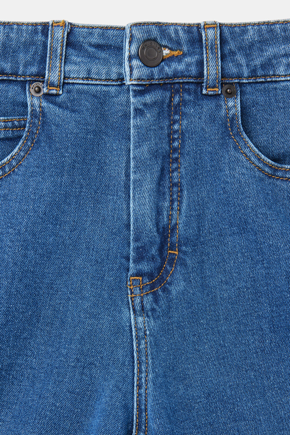 Denim Stretch Barrel Leg Jean