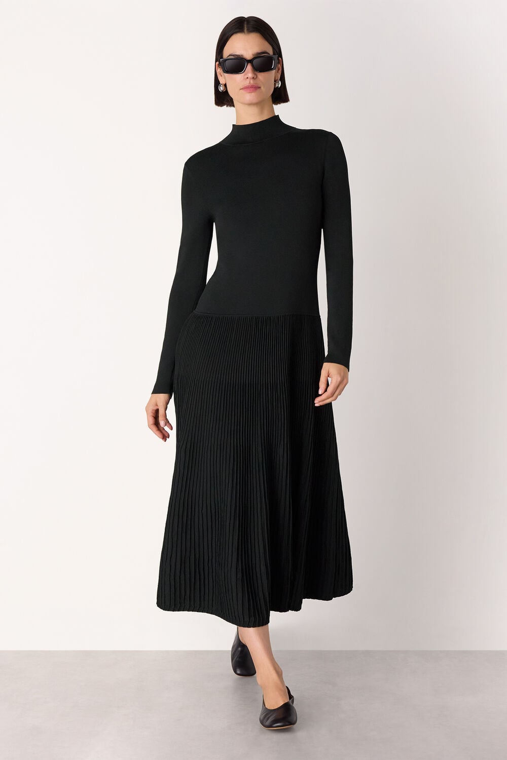 Black Funnel Neck Pleated Knit Dress