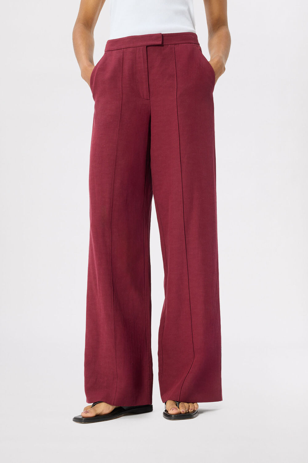 Burgundy Petite Linen Blend Pintuck Trouser
