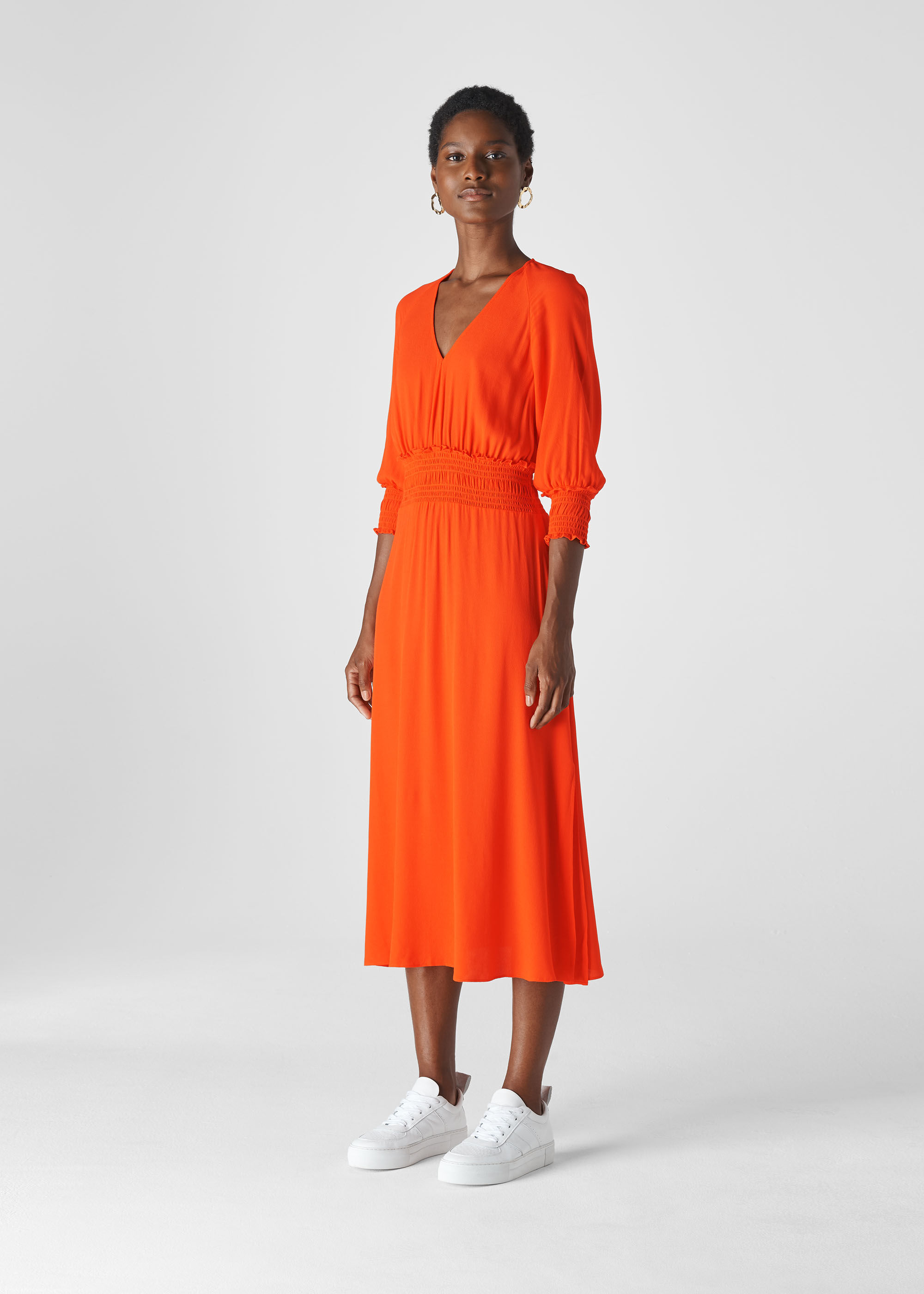 Smock waist outlet