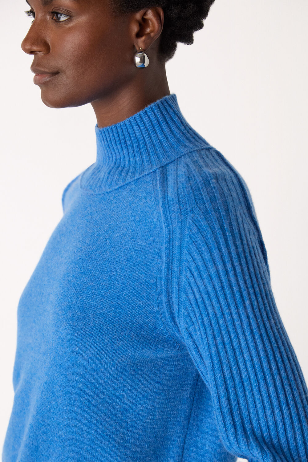 Wool Funnel Neck Knit