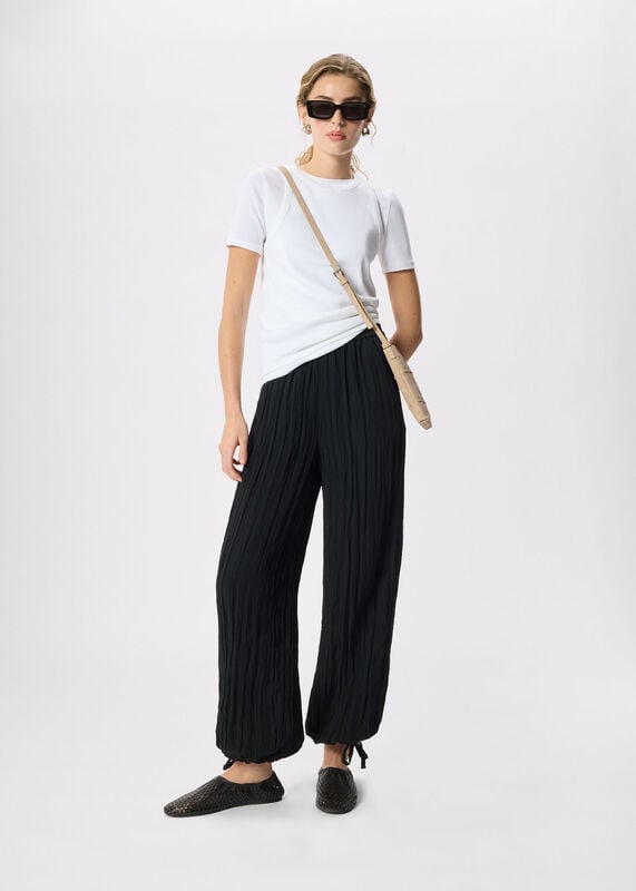 Black Balloon Tie Hem Trousers