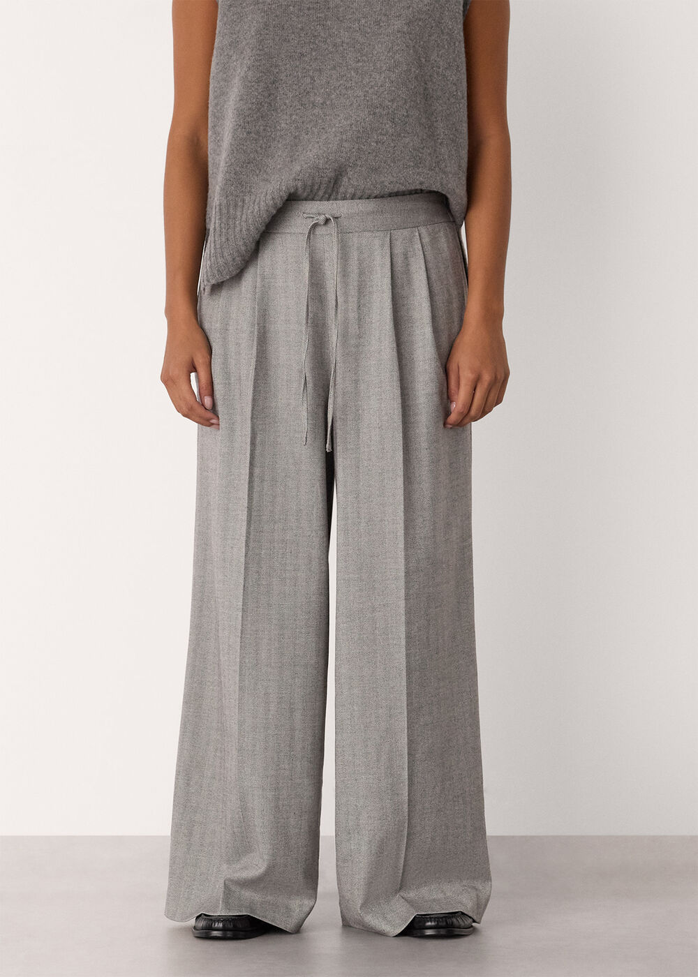 Petite Herringbone Wide Leg Trouser