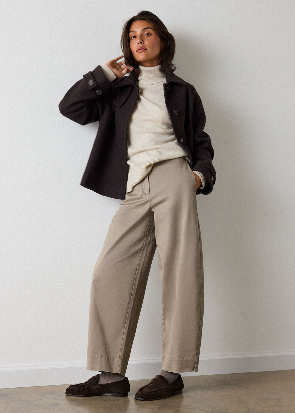 Beige Clean Cotton Barrel Trouser