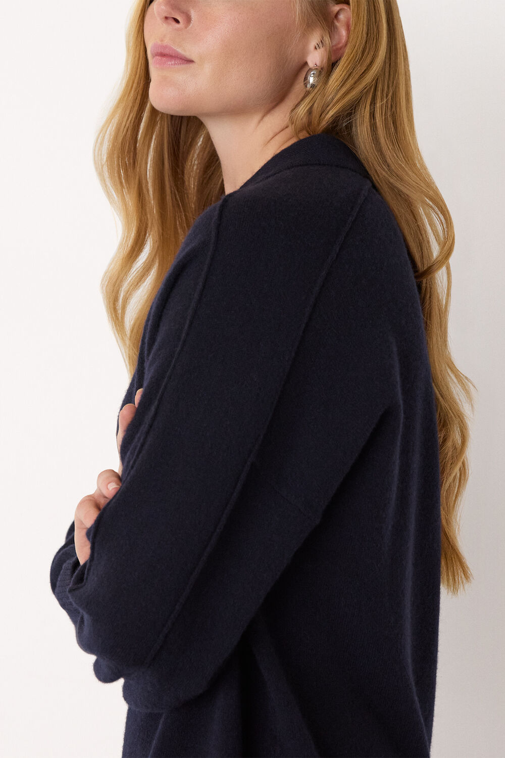 Wool Collar Neck Knit