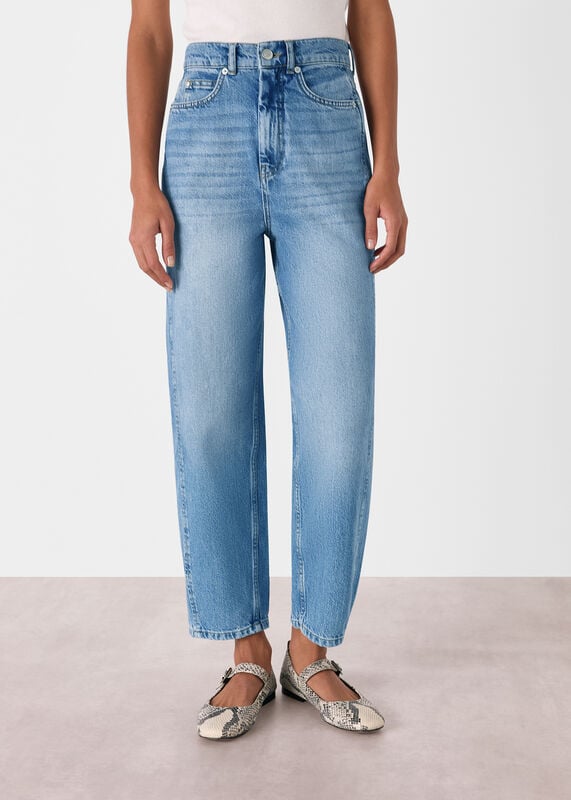 Light Wash Authentic Barrel Leg Jean