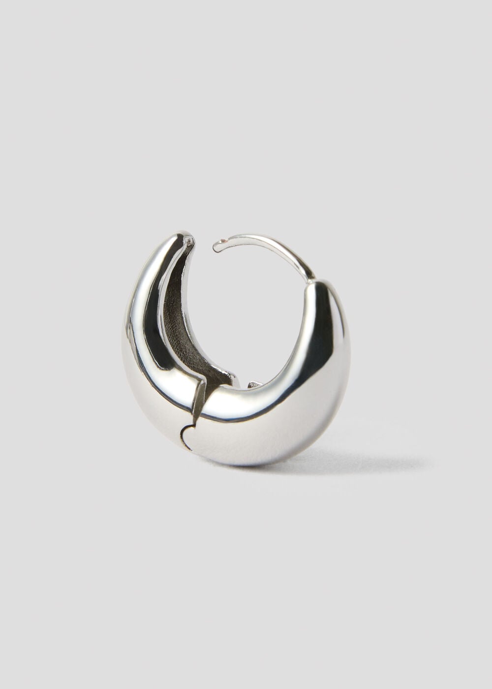 Silver Curved Huggie Hoop