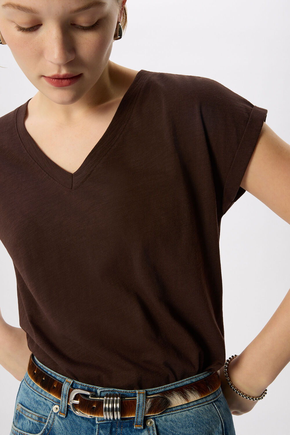 Willa V-Neck Cap Sleeve Tee