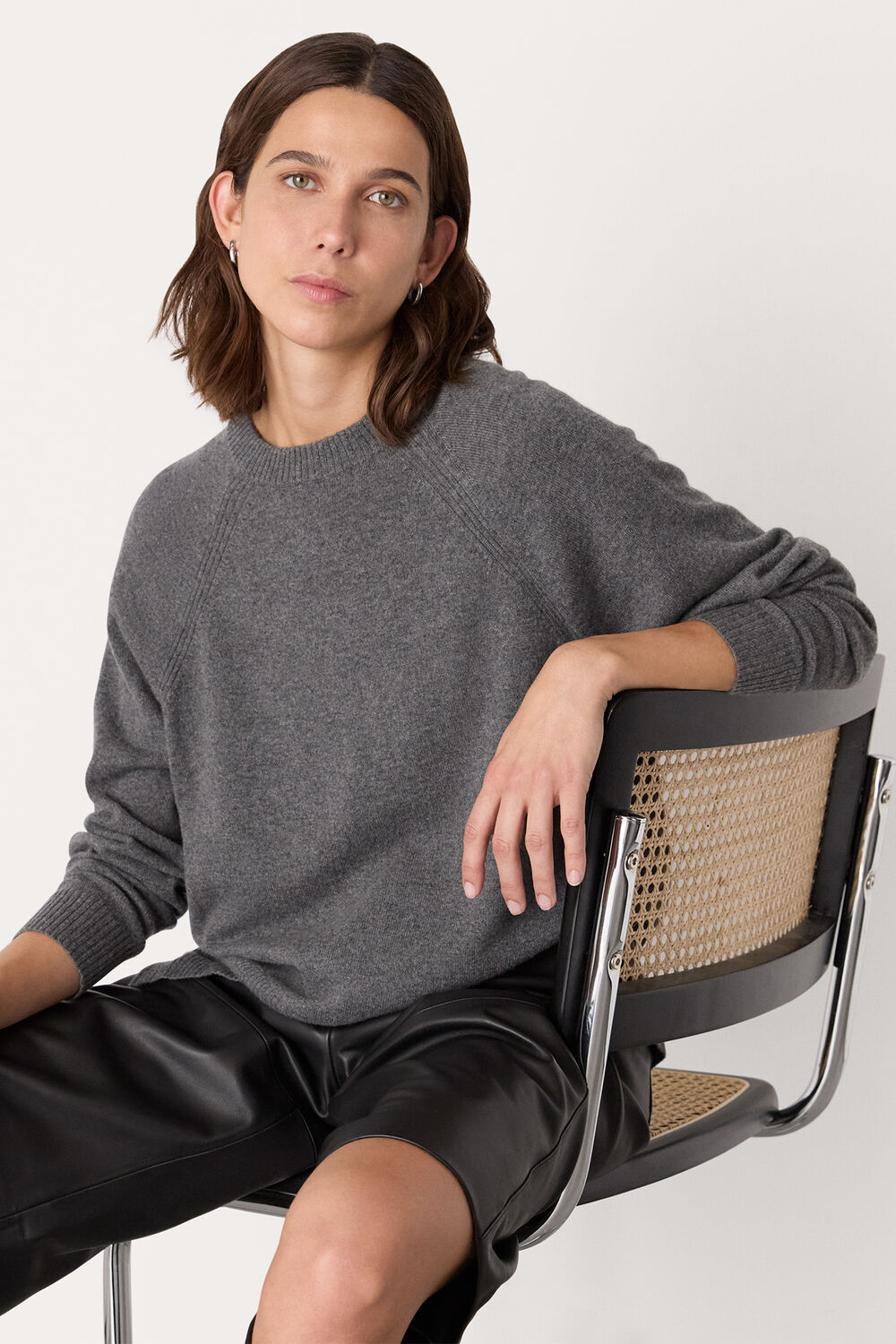 Ultimate Cashmere Crew Neck