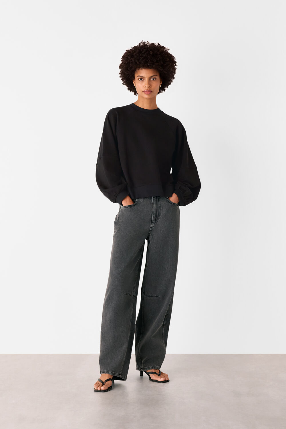 Gathered Full Sleeve Sweat
