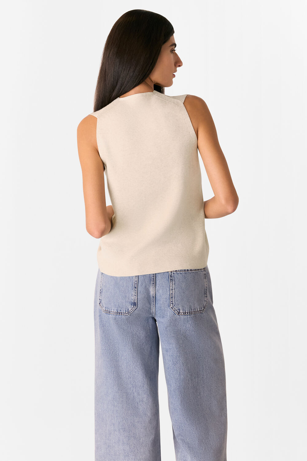 Tie Front Detail Tank