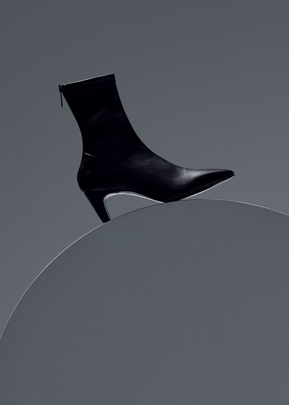 Black Whistles X Essen Glove Boot
