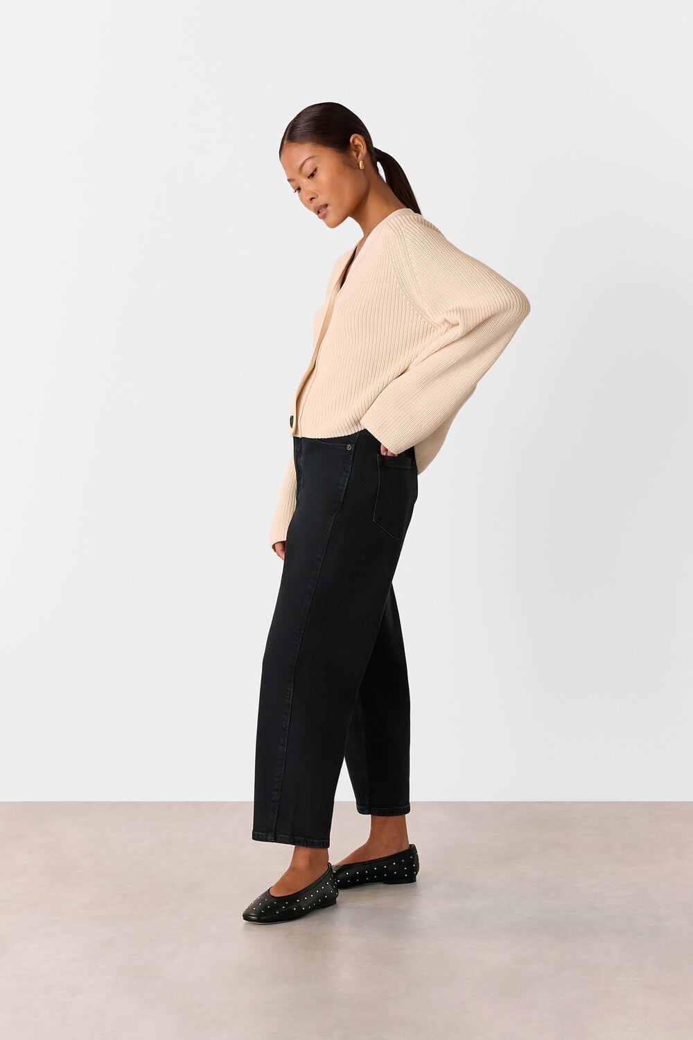 Petite Stretch Barrel Leg Jean
