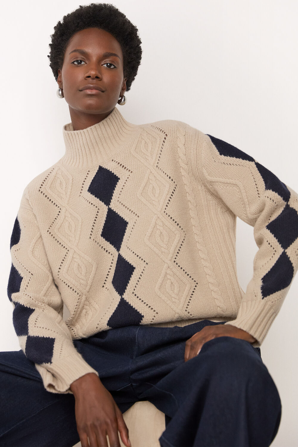 Ivory Diamond Cable Wool Detail Knit