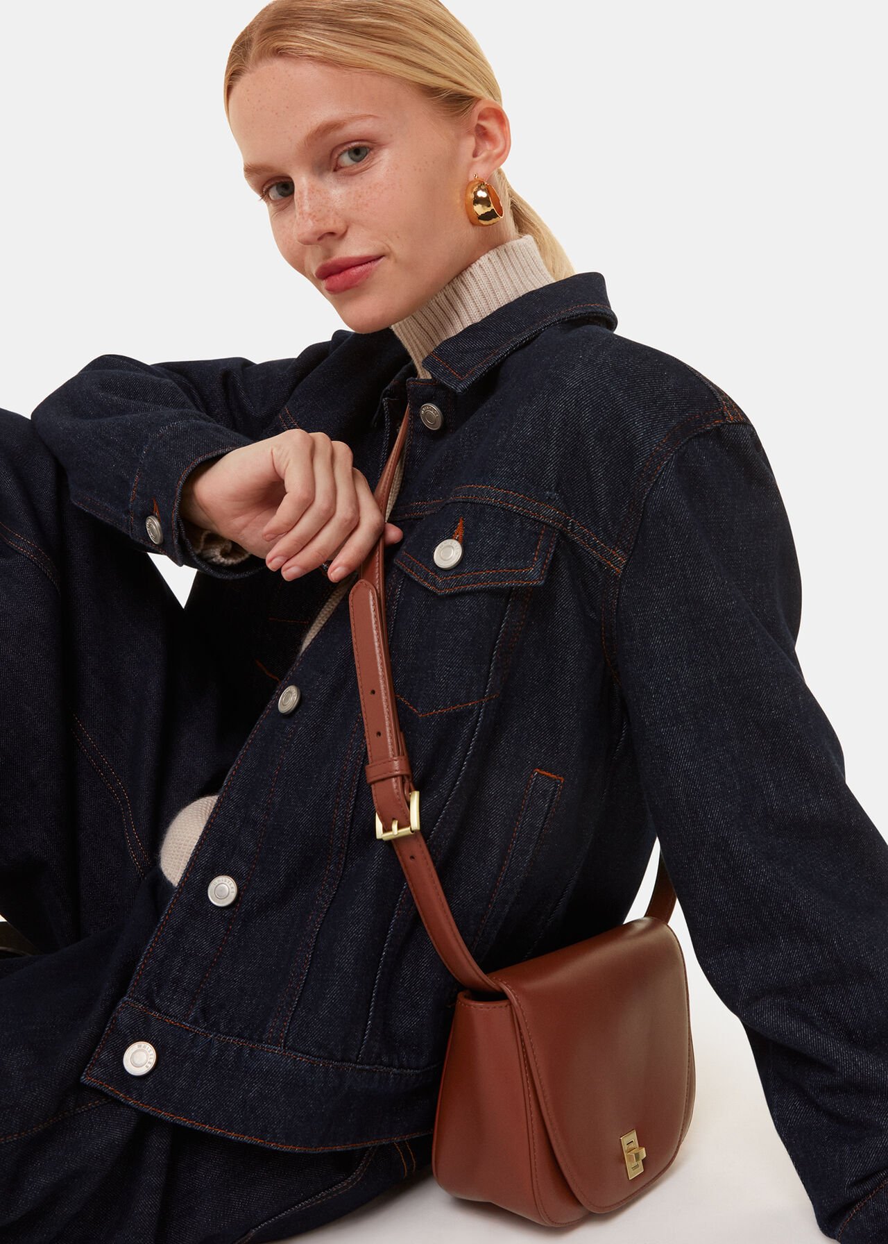 Carlota Turnlock Satchel