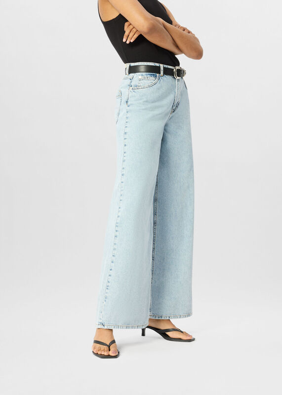 Light Wash Full Length Wide Leg Jean