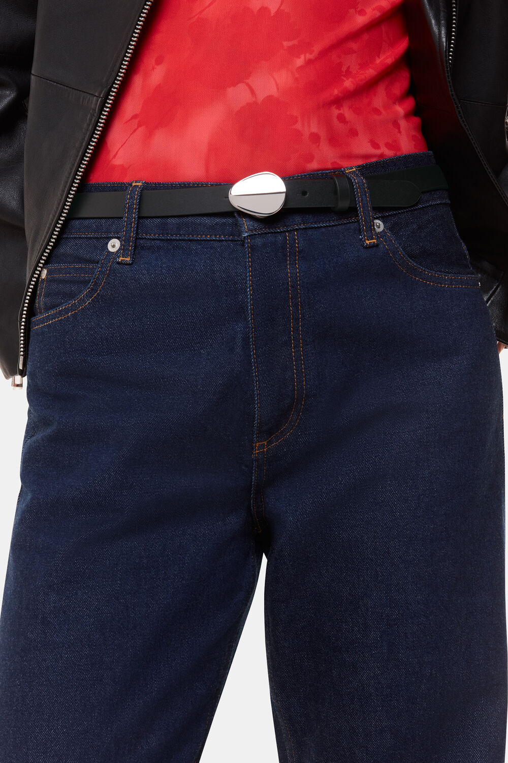 Black Oval Buckle Belt