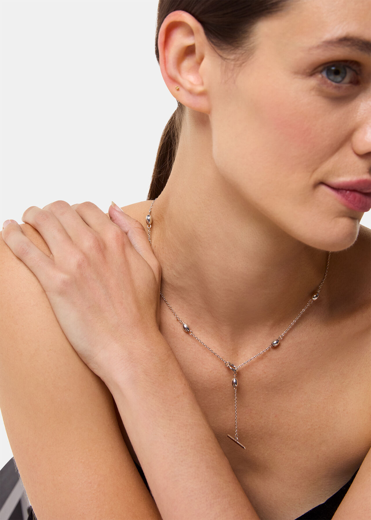 Oval Beaded T Bar Necklace