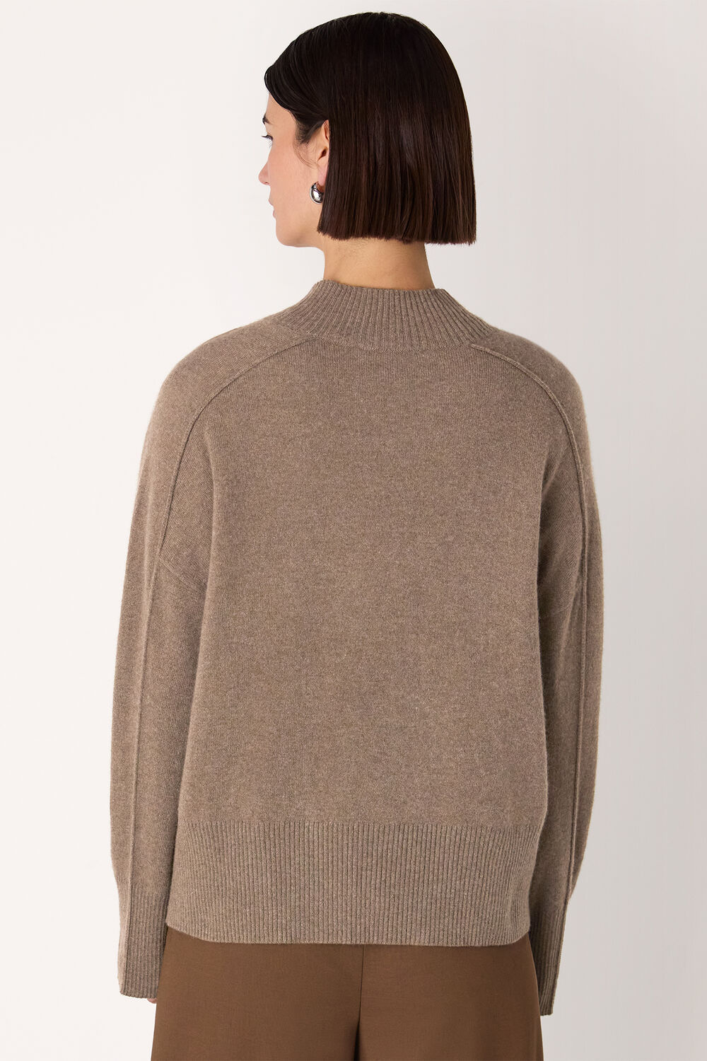 Cashmere V Neck Knit