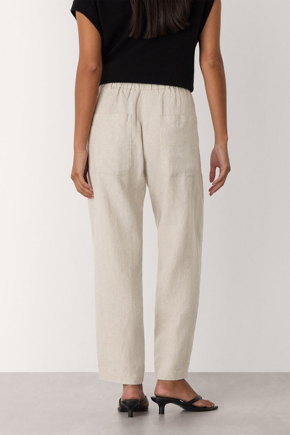 Oatmeal Petite Linen Barrel Trouser