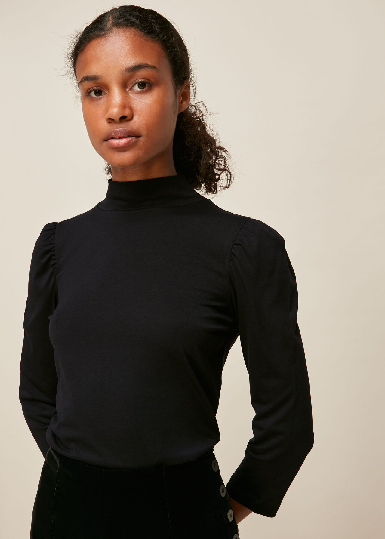 Satin Puff Sleeve Corset Top in Black – Saffire Clothing