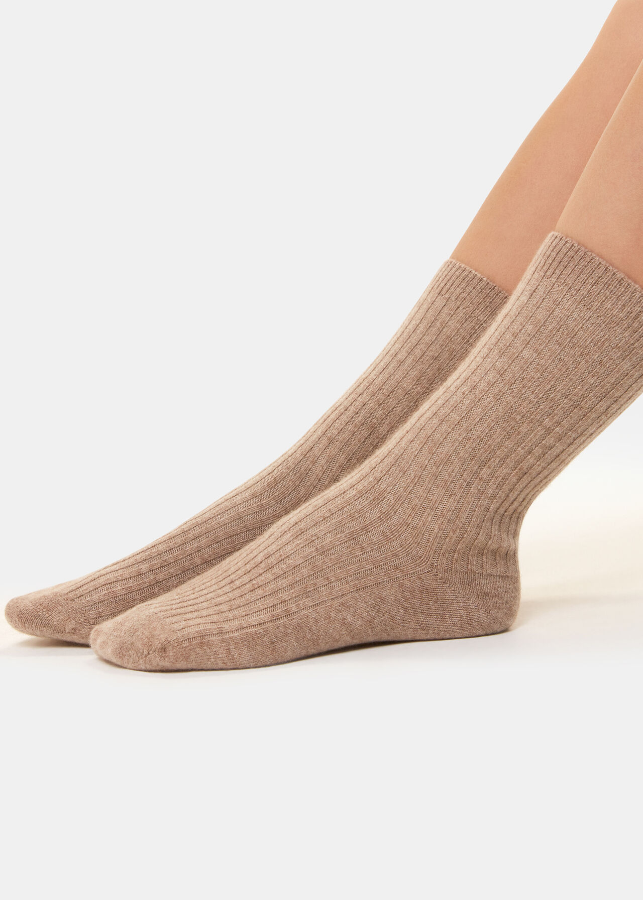 Cashmere Ribbed Socks